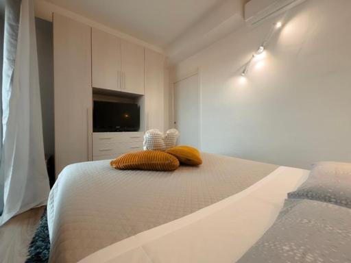 New Carrara Hospital Home Μπέργκαμο Εξωτερικό φωτογραφία