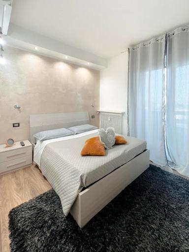 New Carrara Hospital Home Μπέργκαμο Εξωτερικό φωτογραφία