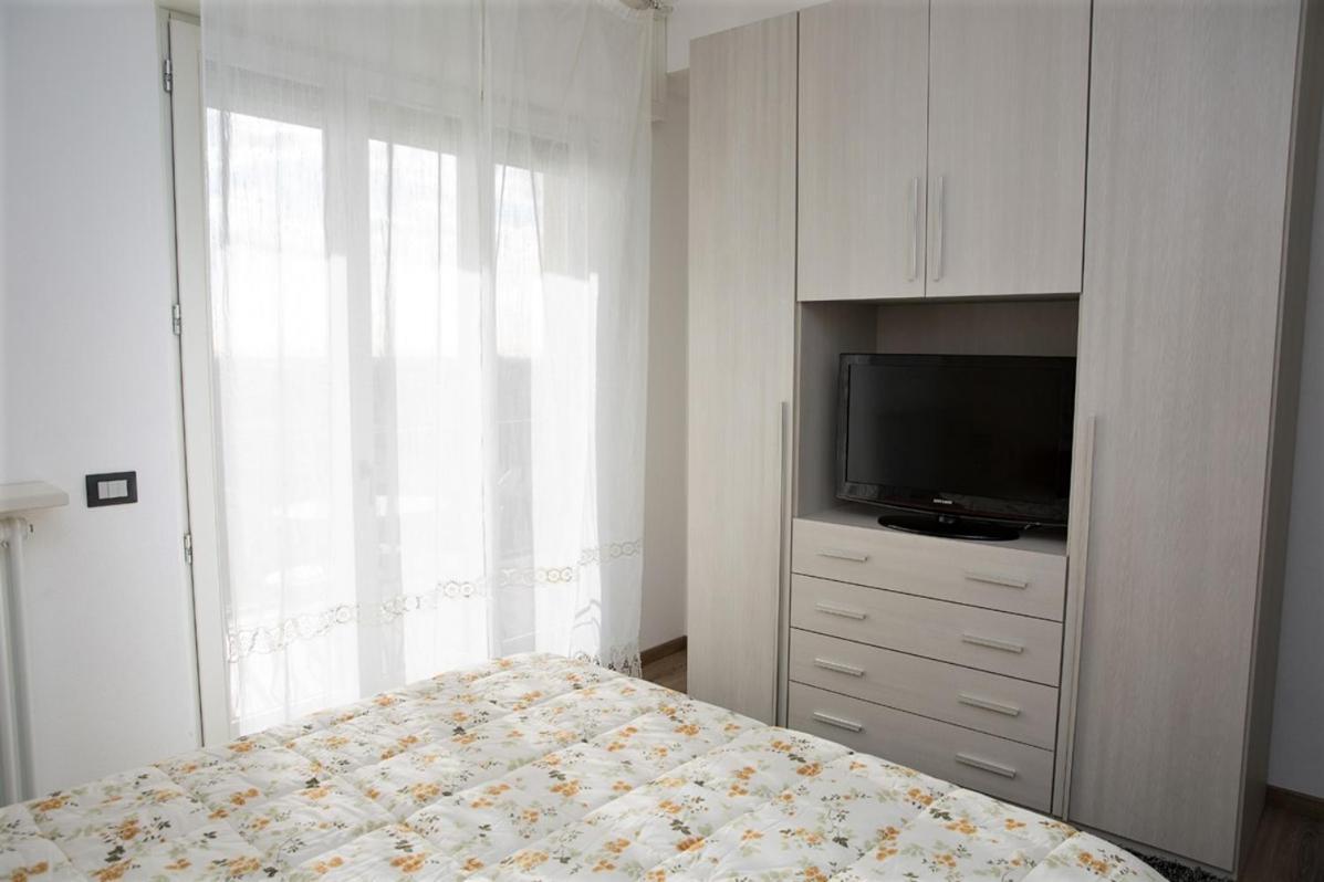 New Carrara Hospital Home Μπέργκαμο Εξωτερικό φωτογραφία